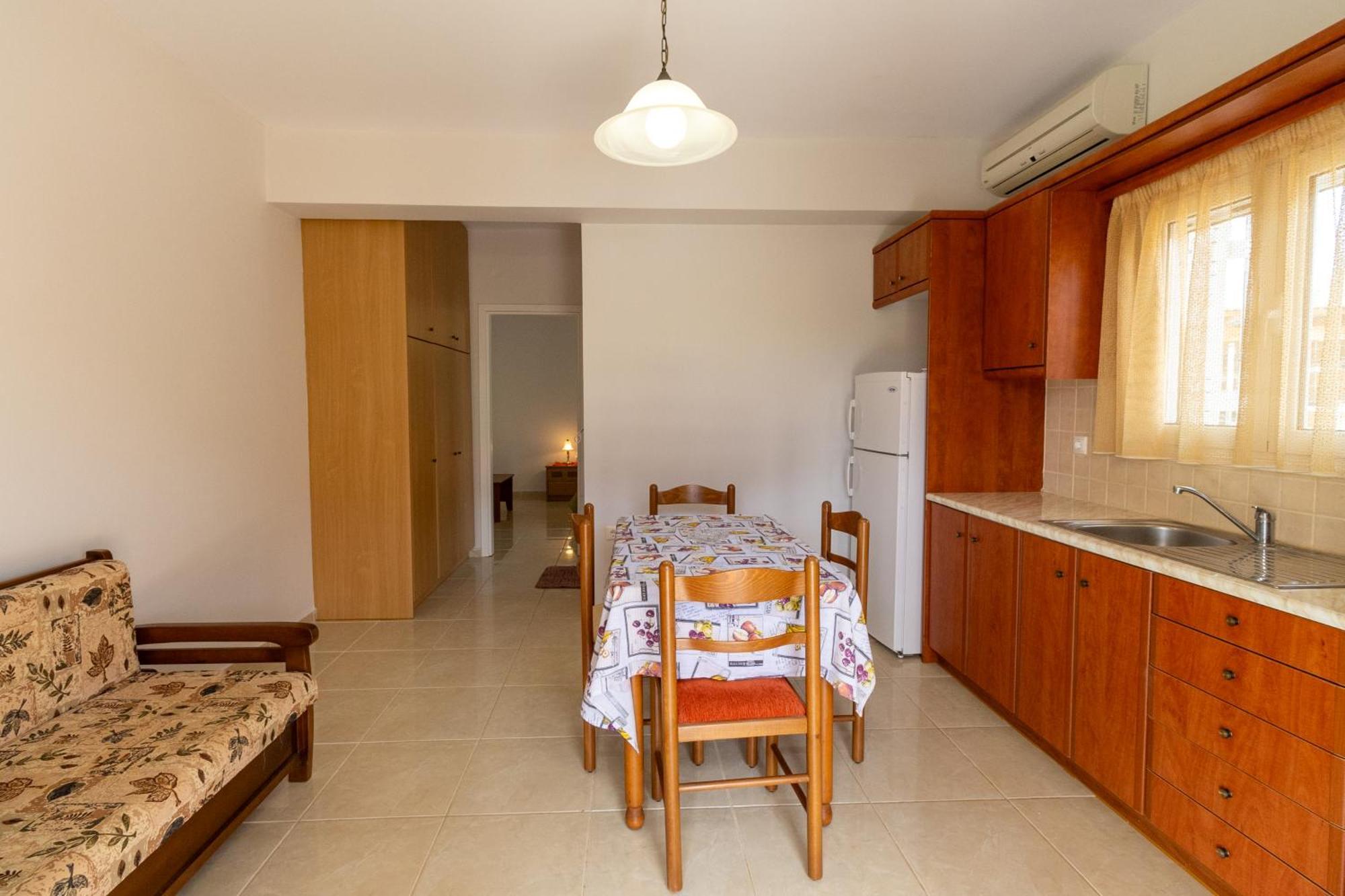 Apartments Thekla Каравадос Екстер'єр фото