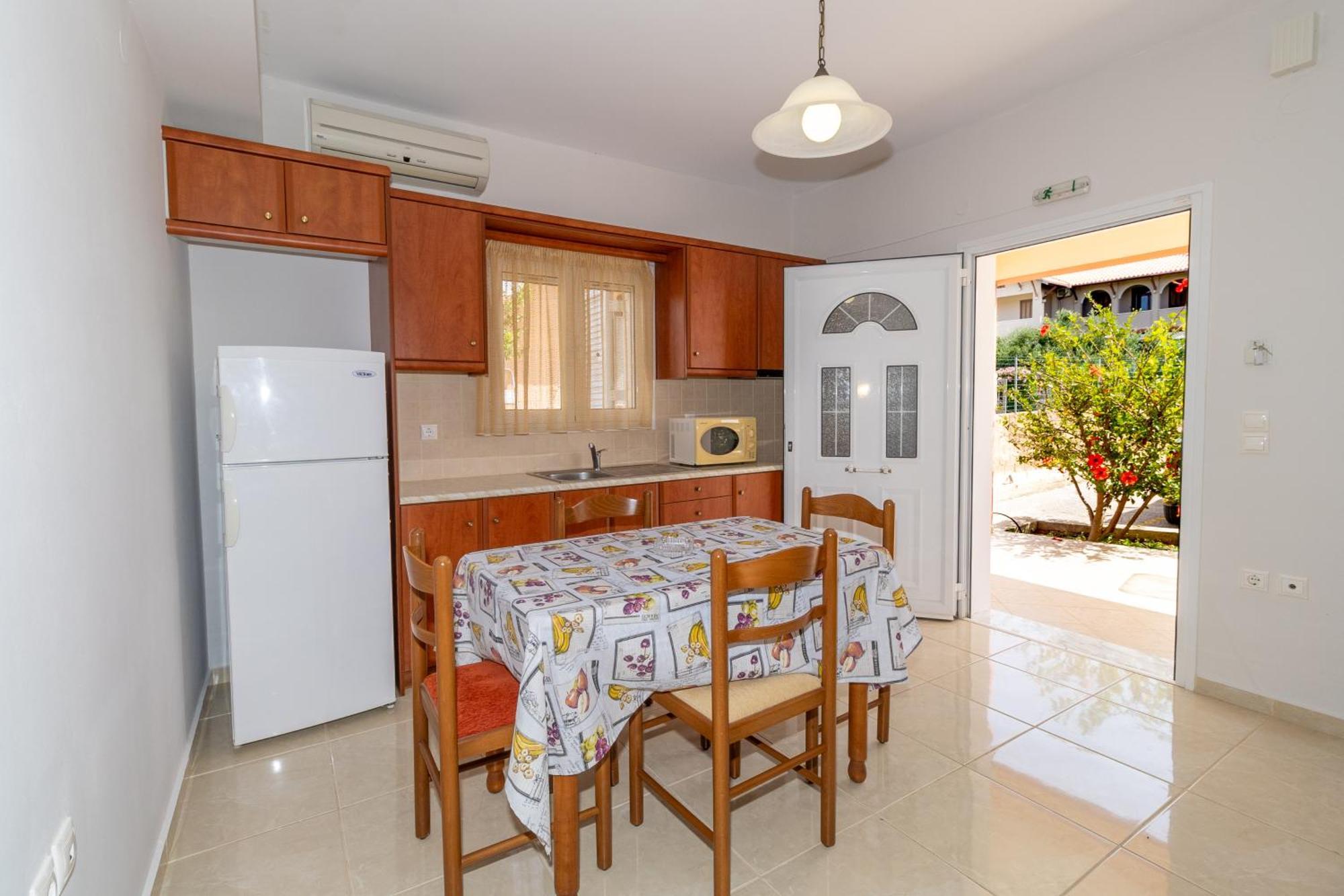 Apartments Thekla Каравадос Екстер'єр фото